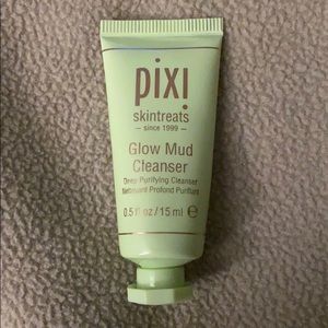 Pixi Glow Mud Cleanser